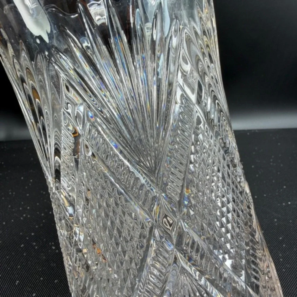 Antique Manganese UV Glow Glass Vase‎ Scalloped Rim Diamond Fan Pattern PENNOVA